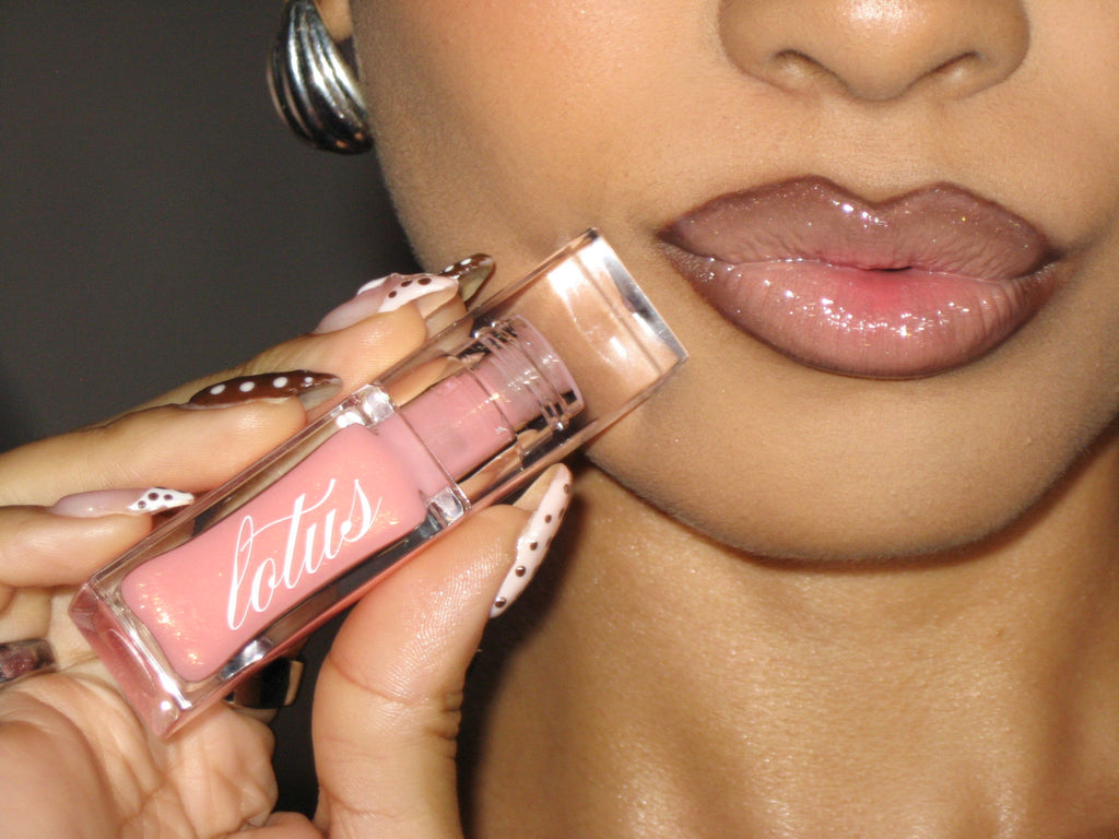 lotus hydrating lipgloss